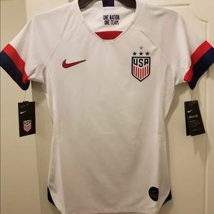 USA Womens 4 Star Soccer Jersey (XS) World Cup